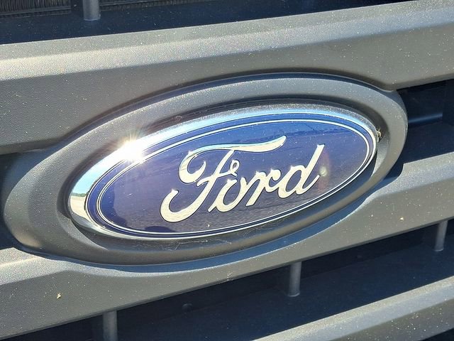 Used 2023 Ford E-350 and Econoline 350 Super Duty w/ Power Windows & Locks Group RWD image 26