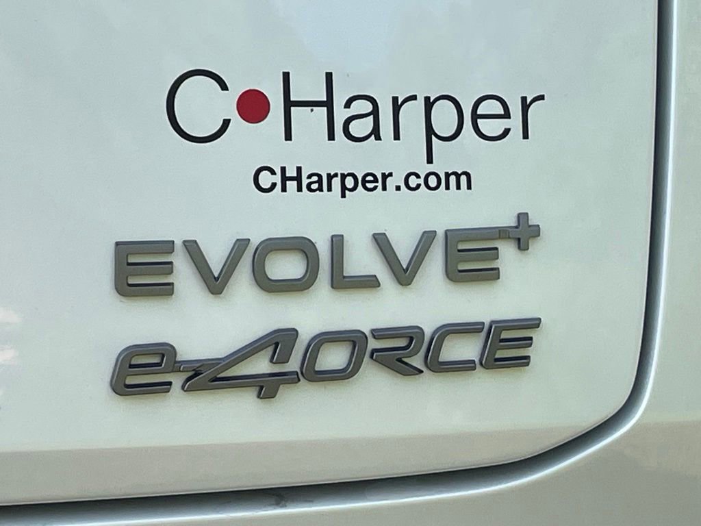 Used 2024 Nissan Ariya AWD image 19