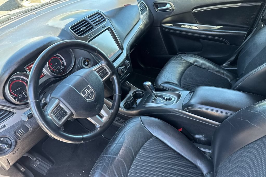 Used 2018 Dodge Journey Crossroad FWD image 10