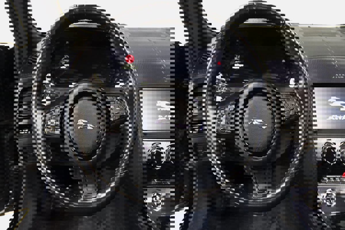 Used 2021 Jaguar F-TYPE R-Dynamic image 46