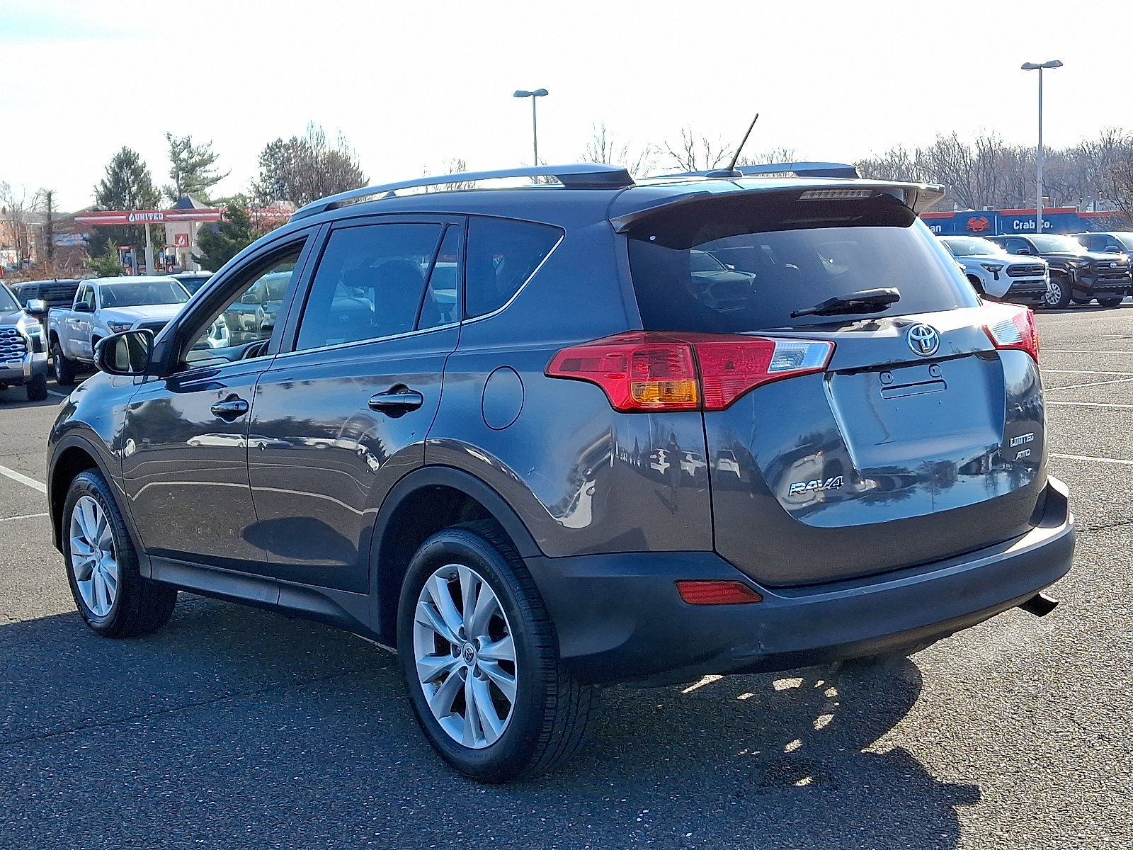 Used 2015 Toyota RAV4 Limited image 4