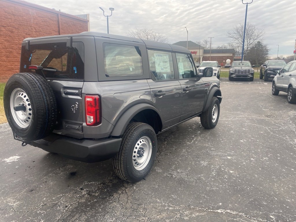 New 2025 Ford Bronco 4-Door image 6