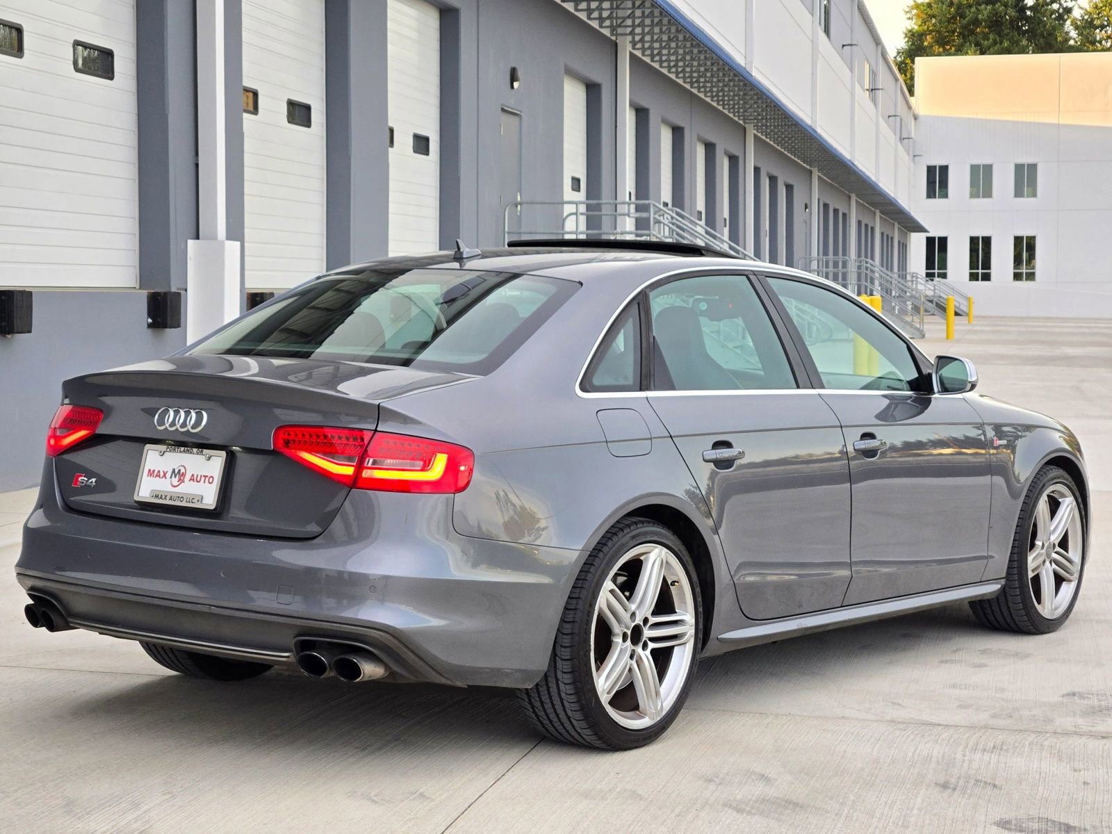 Used 2014 Audi S4 Premium Plus image 9