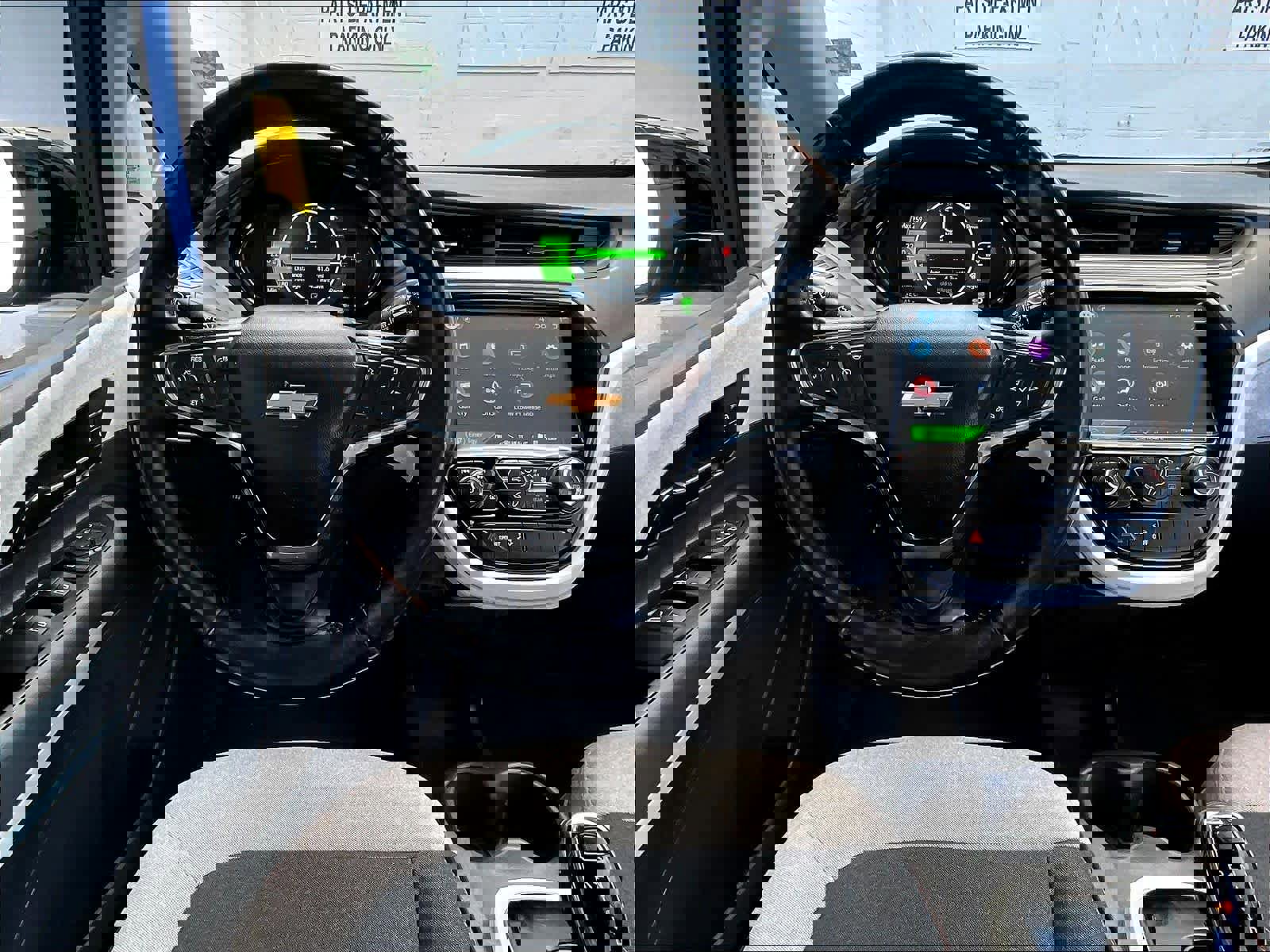 Used 2020 Chevrolet Bolt LT image 17