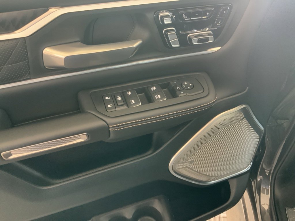 New 2026 RAM 1500 Tungsten w/ Trailer Tow Group image 18