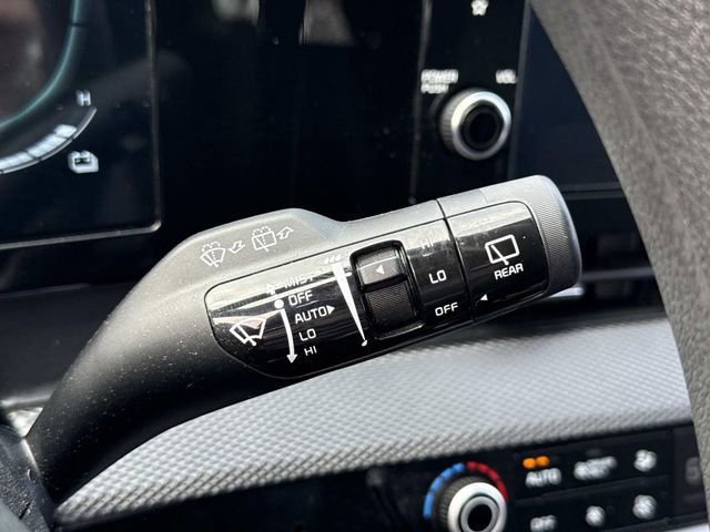 Used 2023 Kia Sportage LX image 22
