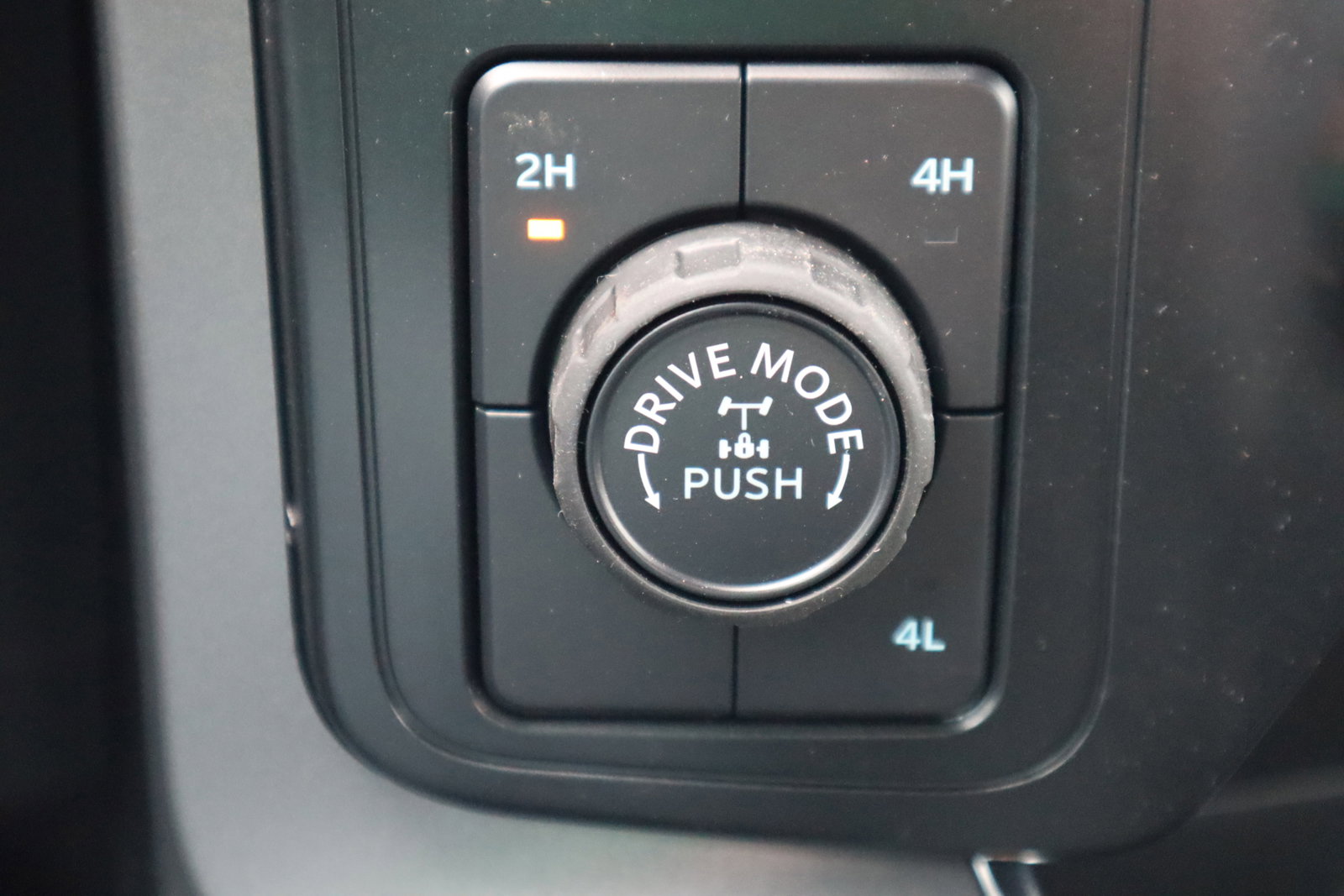 New 2025 Ford F150 XLT w/ Equipment Group 302A MID image 26