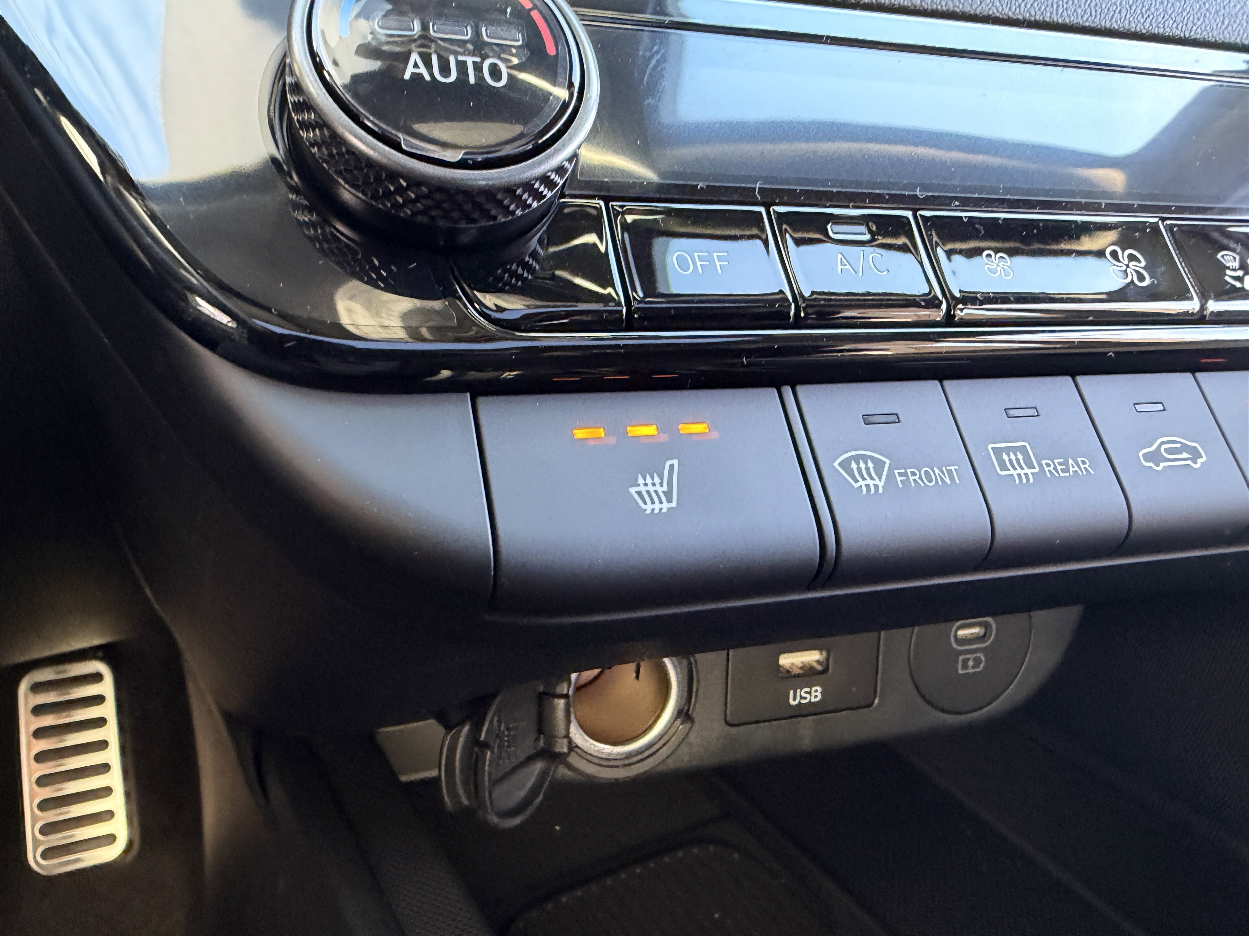 New 2026 Hyundai Elantra SEL Sport FWD image 37