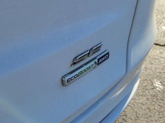 Used 2020 Ford Fusion SE image 6