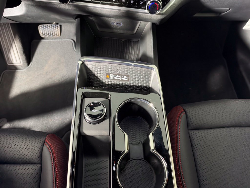 New 2027 Chevrolet Equinox RS w/ Convenience Package III FWD image 18