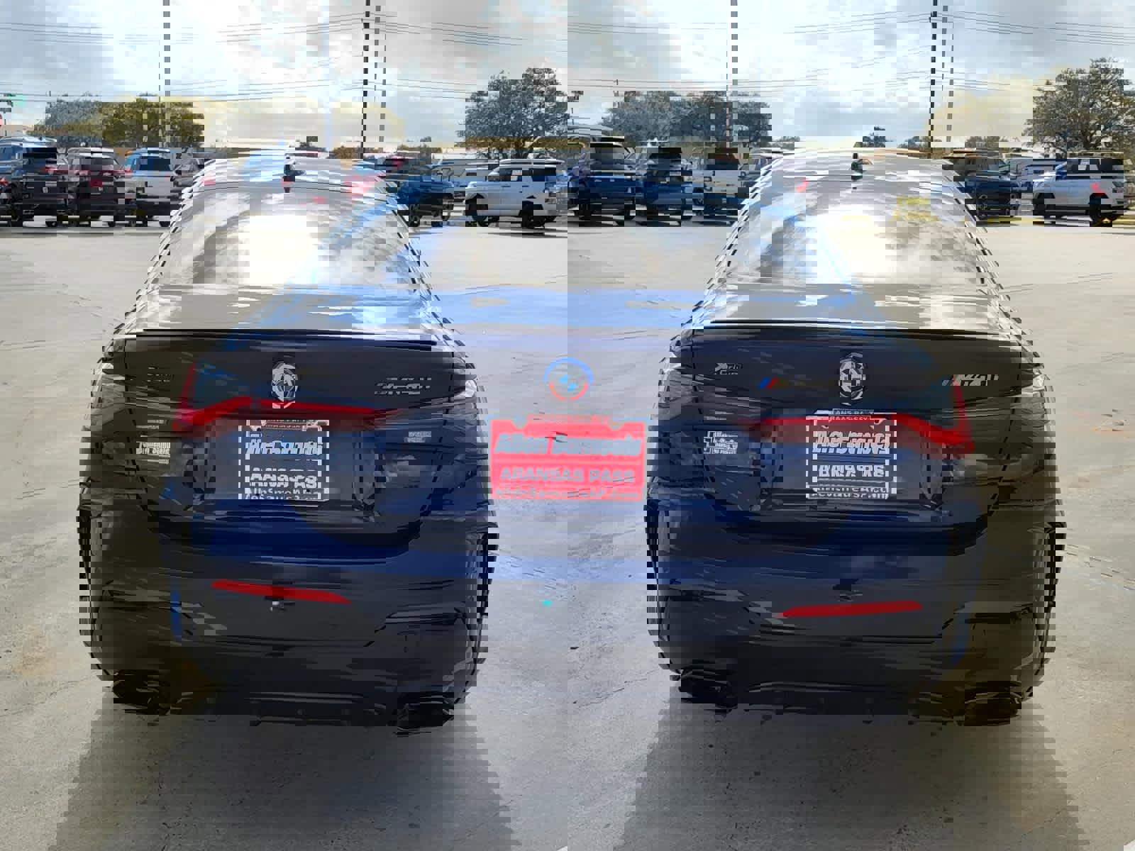 Used 2023 BMW 440i xDrive Coupe w/ Premium Package image 4