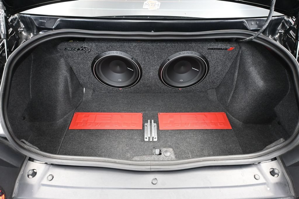 Used 2016 Dodge Challenger SRT Hellcat RWD image 37