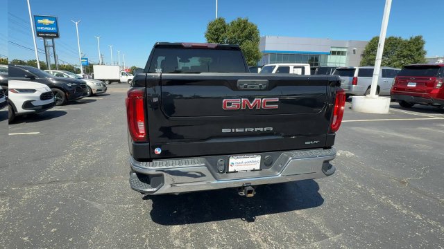 Used 2022 GMC Sierra 1500 SLT w/ Max Trailering Package AWD/4WD image 7