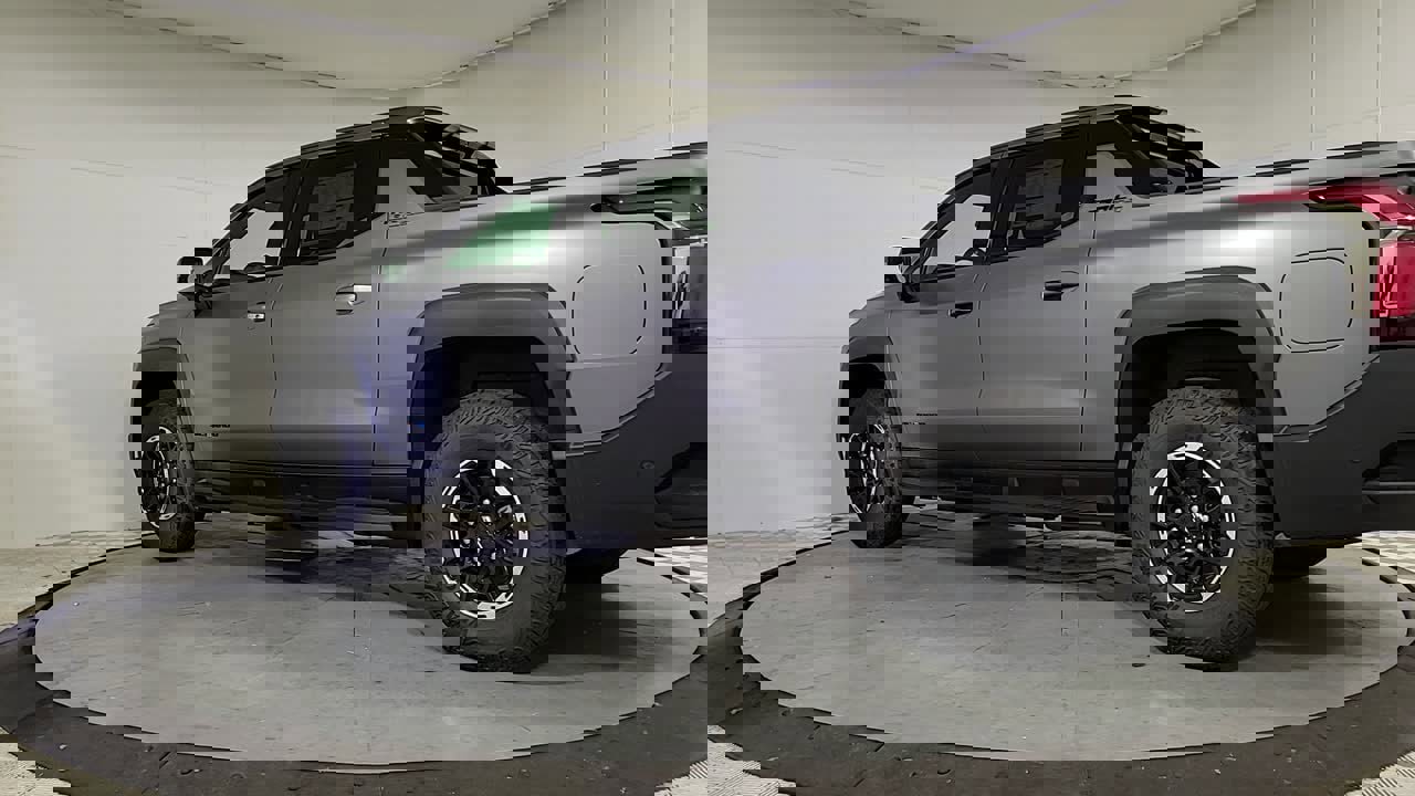 New 2026 Chevrolet Silverado EV Trail Boss image 6