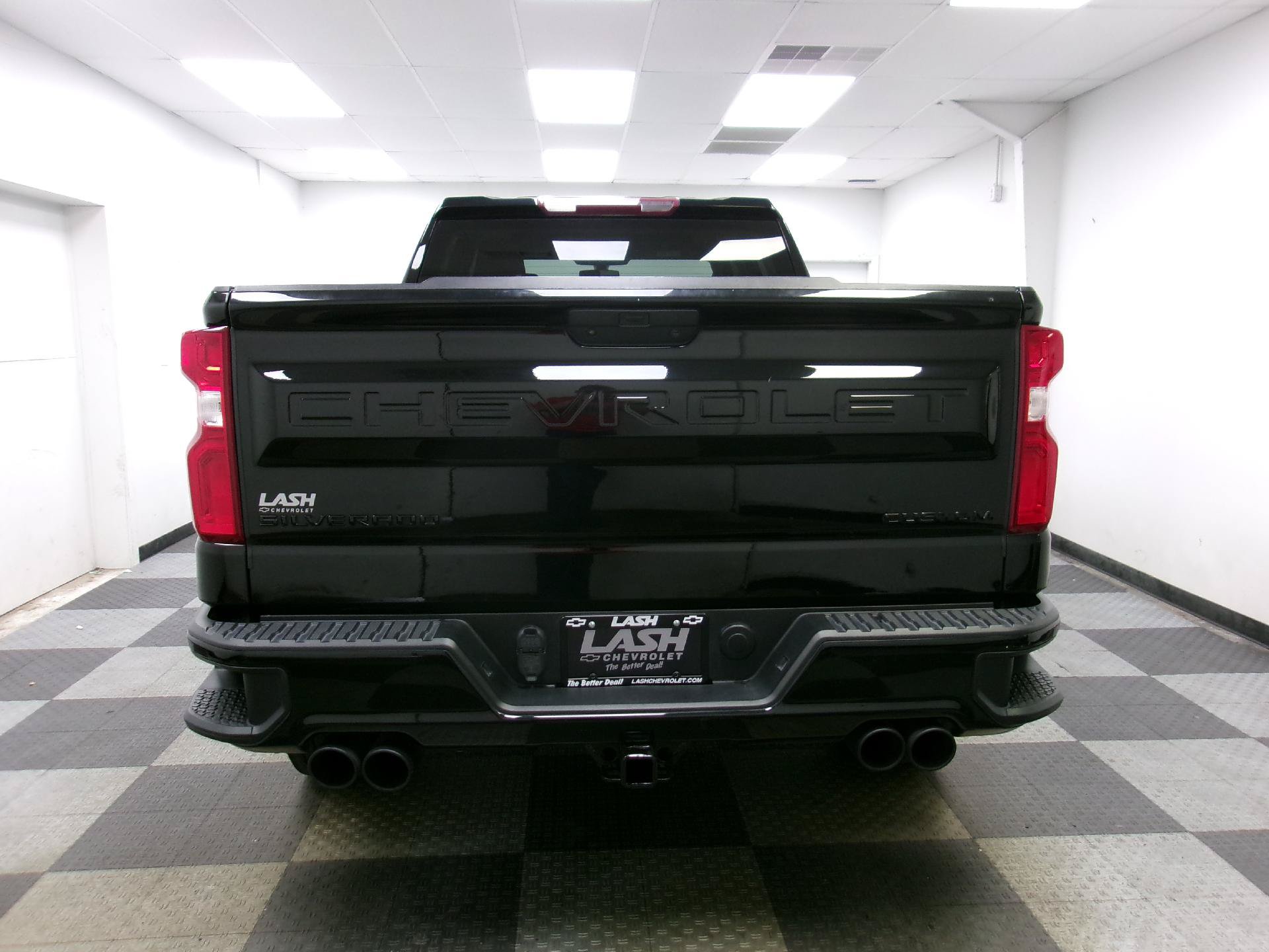 Used 2022 Chevrolet Silverado 1500 Custom Trail Boss w/ Midnight Edition AWD/4WD image 13