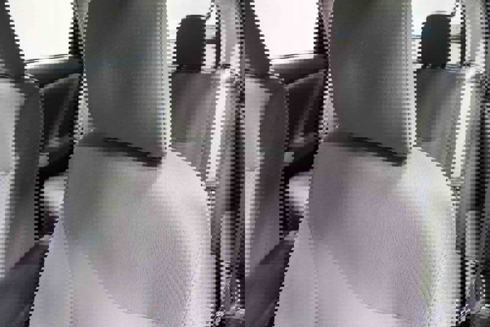 Used 2015 Toyota Prius Prime Plug-In Hybrid image 18