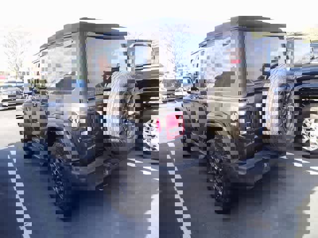 Used 2024 Jeep Wrangler Sport S image 6