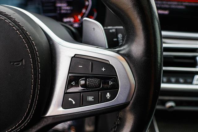 Used 2022 BMW X5 M50i image 16