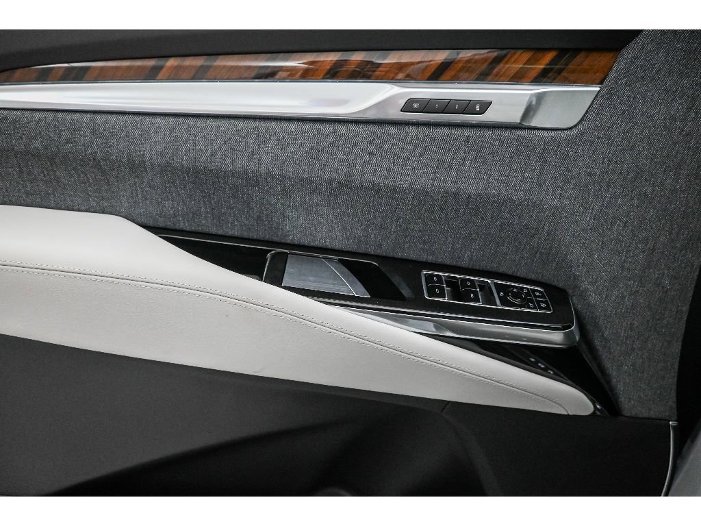 New 2026 Cadillac Escalade ESV Platinum Sport AWD/4WD image 21
