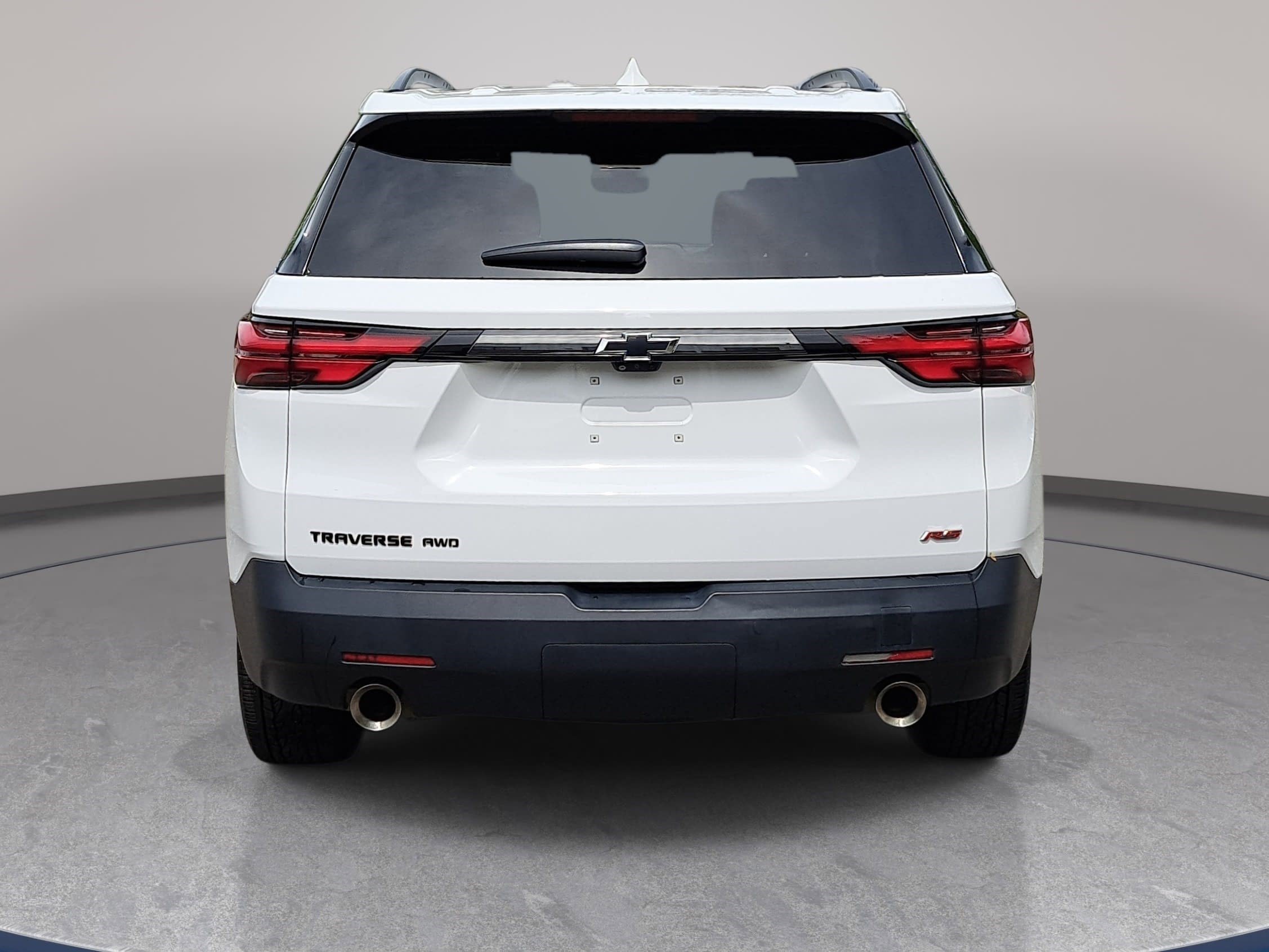 Used 2023 Chevrolet Traverse RS image 6