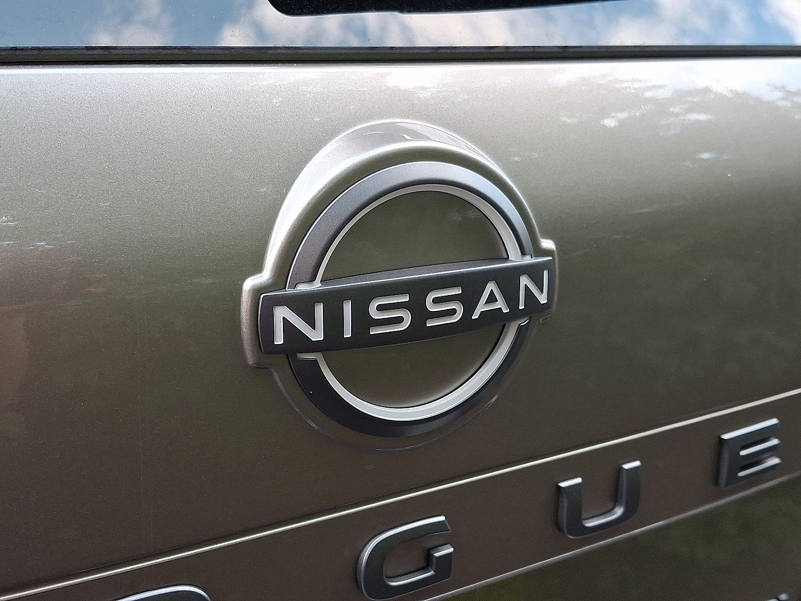 New 2026 Nissan Rogue Platinum image 6