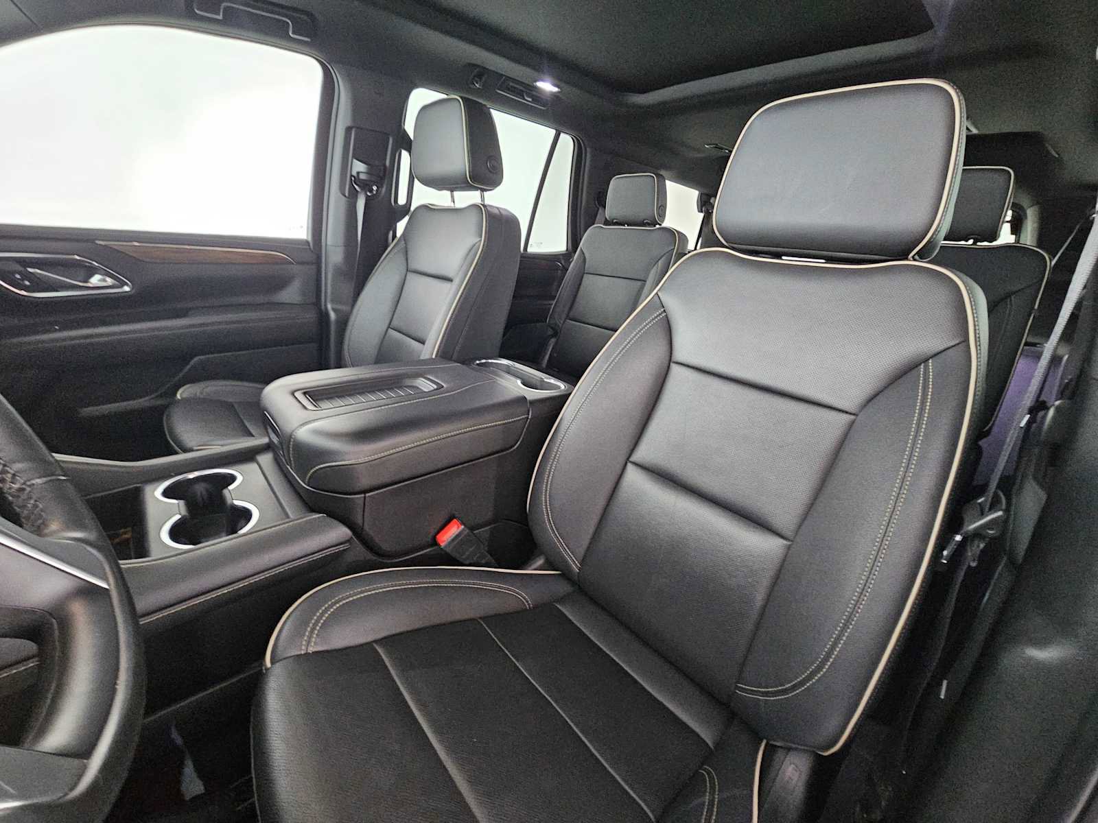 Used 2023 Chevrolet Tahoe Premier w/ Premium Package 2 image 23