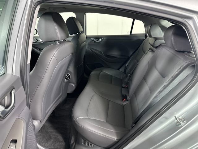 Used 2020 Hyundai Ioniq Limited image 25