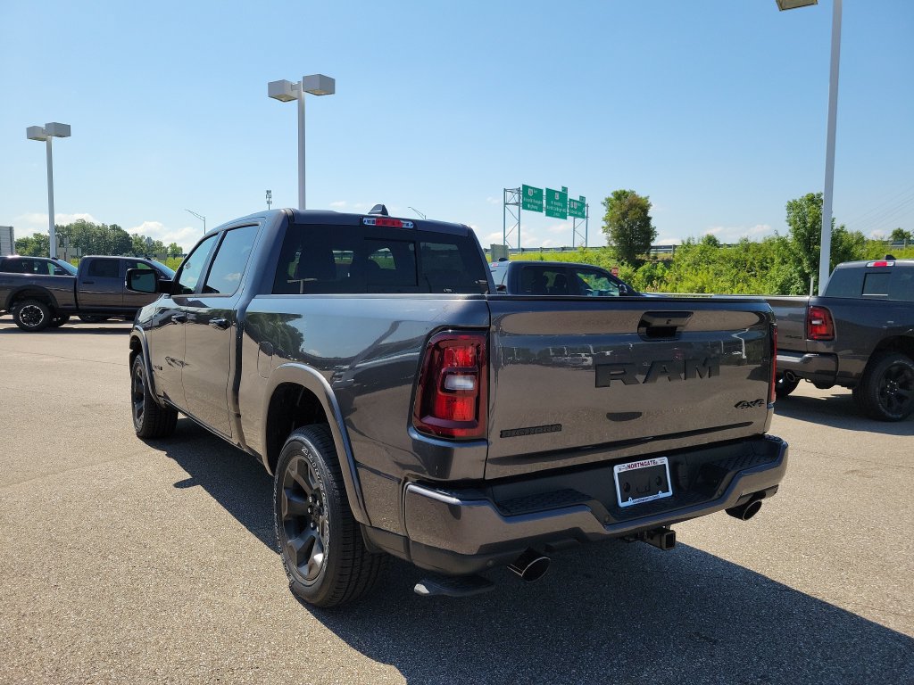 New 2026 RAM 1500 Big Horn AWD/4WD image 3
