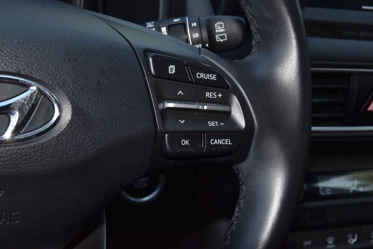 Used 2020 Hyundai Kona Limited AWD/4WD image 23