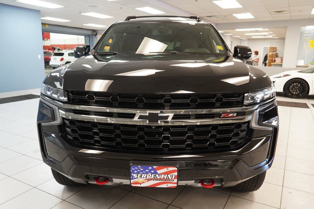 Used 2021 Chevrolet Suburban Z71 w/ Z71 Signature Package AWD/4WD image 18