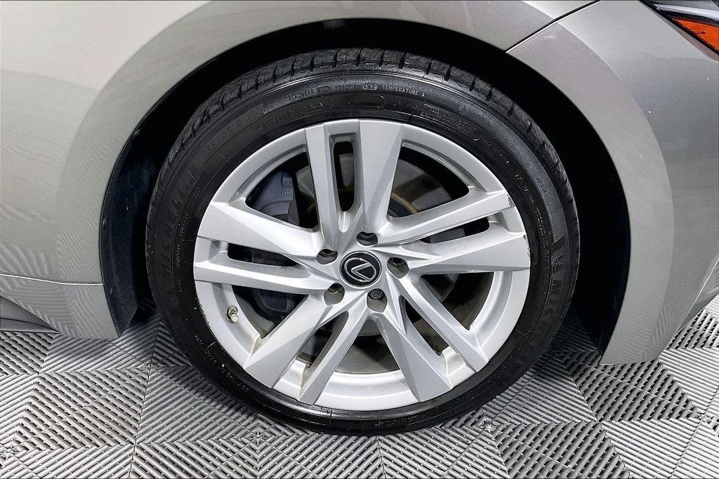 Used 2022 Lexus IS 300 w/ Accessory Package RWD image 12