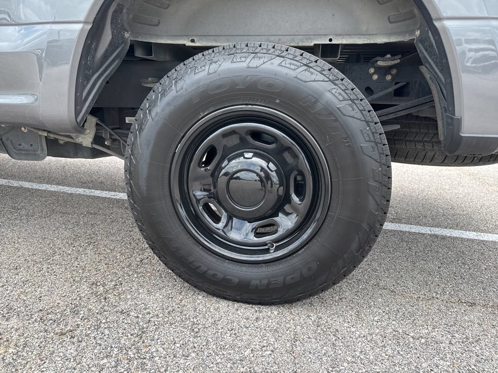 Used 2021 Ford F350 XL w/ Power Equipment Group RWD image 20
