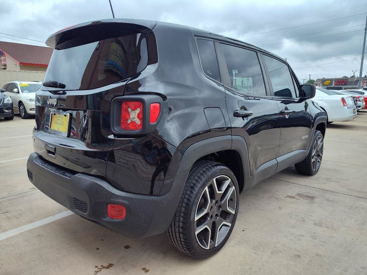 Used 2021 Jeep Renegade Sport AWD/4WD image 4