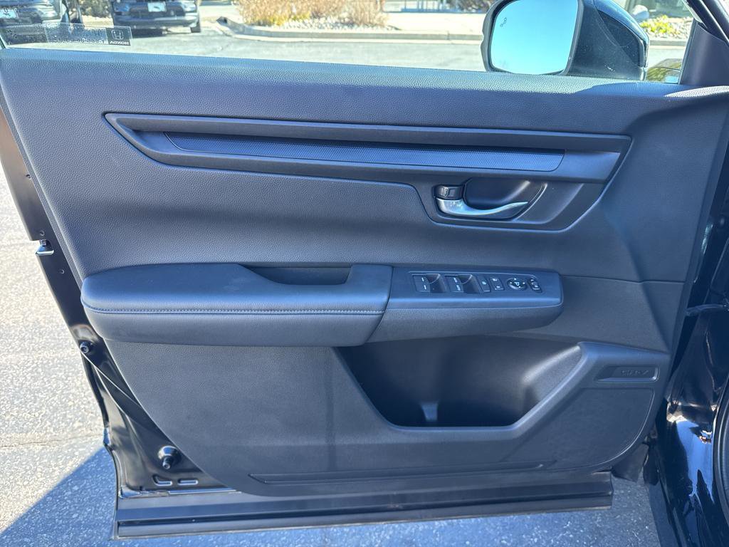 Used 2024 Honda CR-V EX image 17