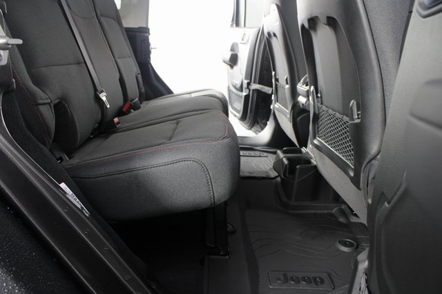 New 2026 Jeep Wrangler Unlimited Rubicon image 18