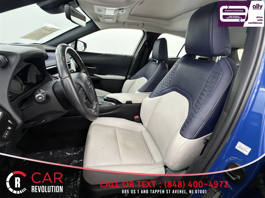Used 2022 Lexus UX 250h w/ Premium Package AWD/4WD image 11