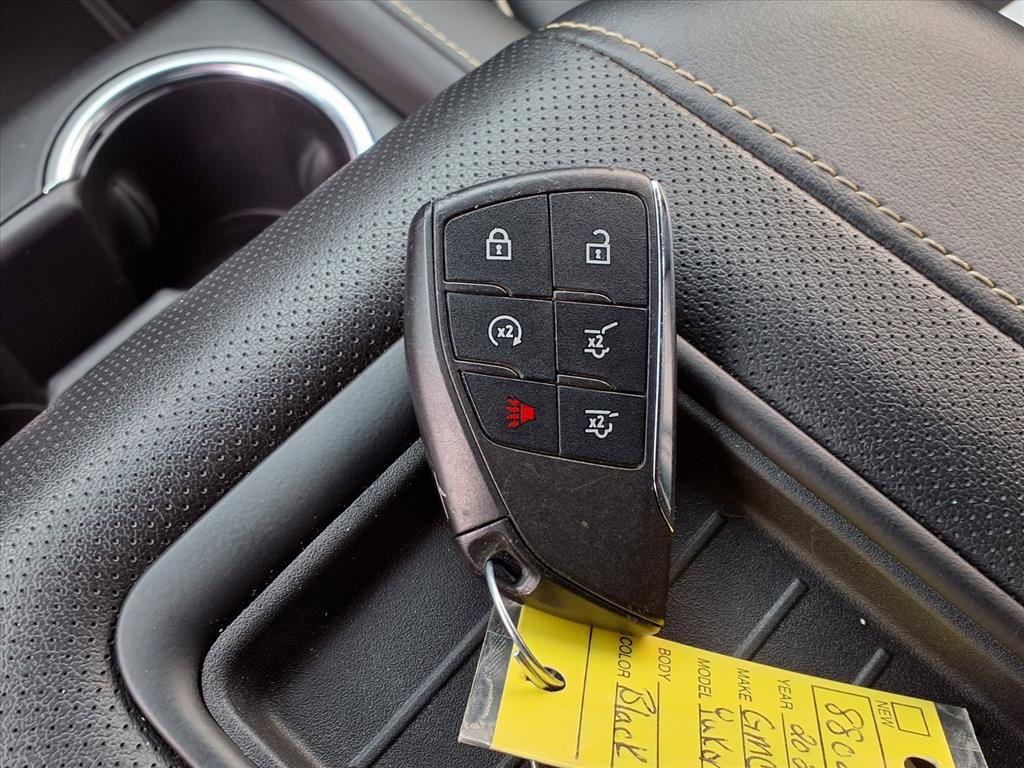 Used 2021 GMC Yukon SLT w/ SLT Premium Package image 14