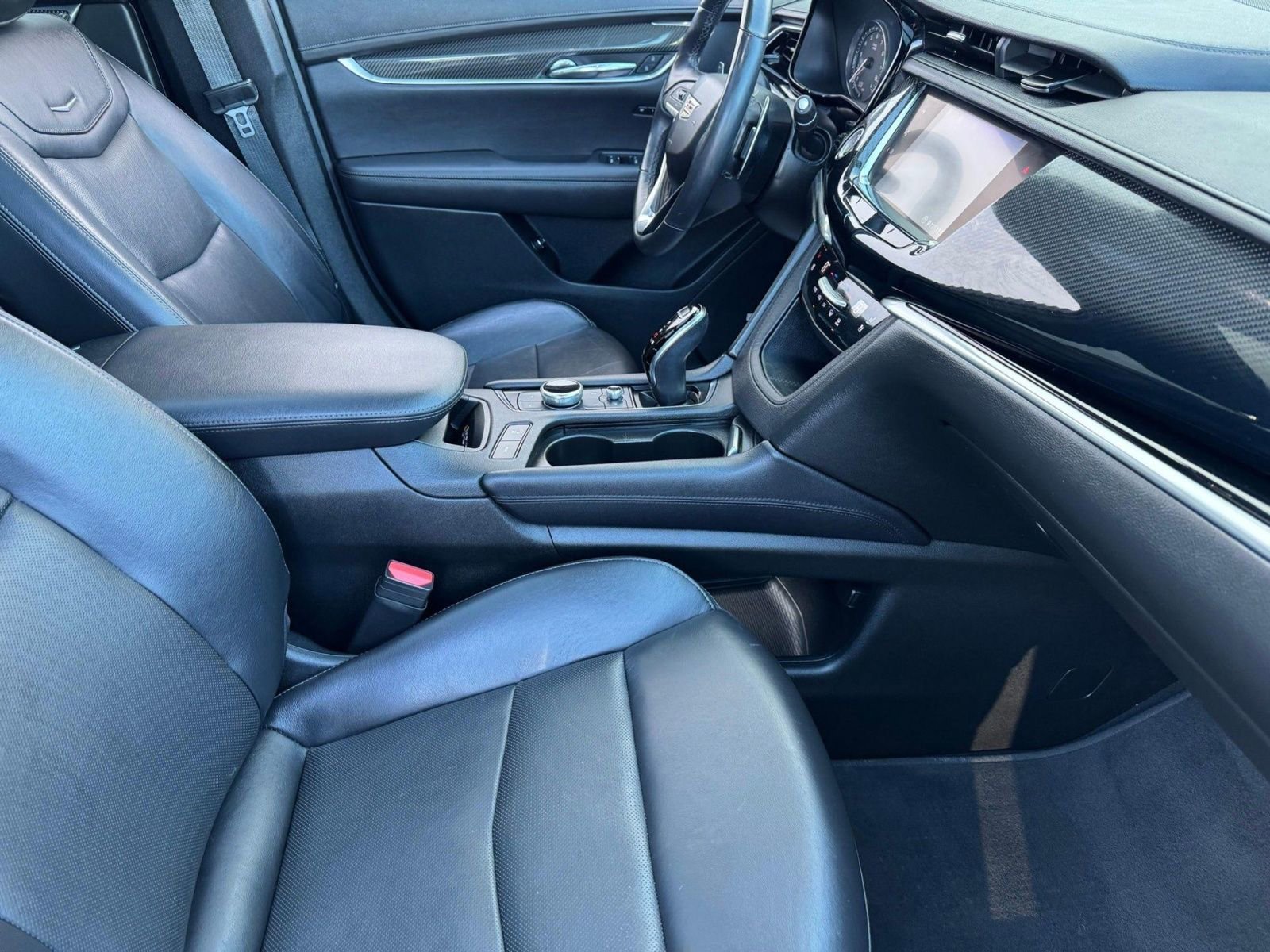 Used 2020 Cadillac XT6 Sport image 9