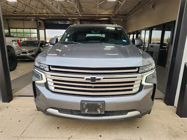 Used 2021 Chevrolet Tahoe High Country w/ Premium Package AWD/4WD image 2