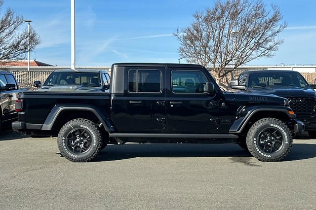New 2026 Jeep Gladiator Willys image 3