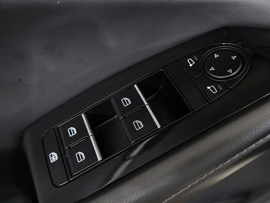 Used 2025 MAZDA CX-30 AWD 2.5 S w/ Preferred Package image 39