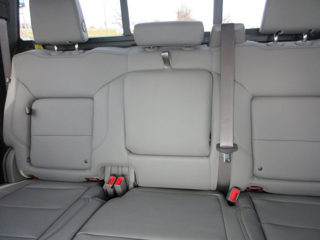 New 2026 Chevrolet Silverado 3500 LTZ w/ LTZ Premium Package image 22