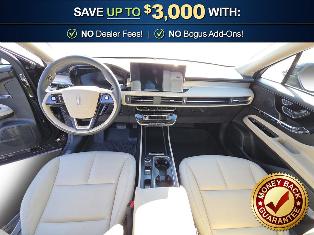 Used 2025 Lincoln Corsair FWD image 17