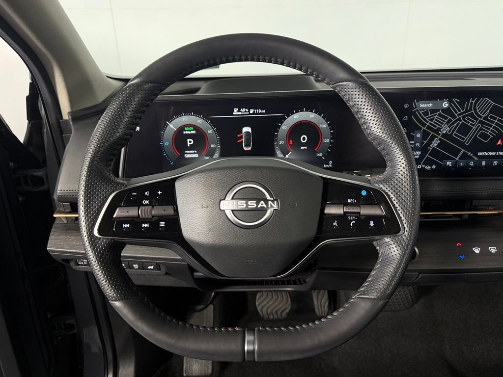 Used 2025 Nissan Ariya FWD image 12