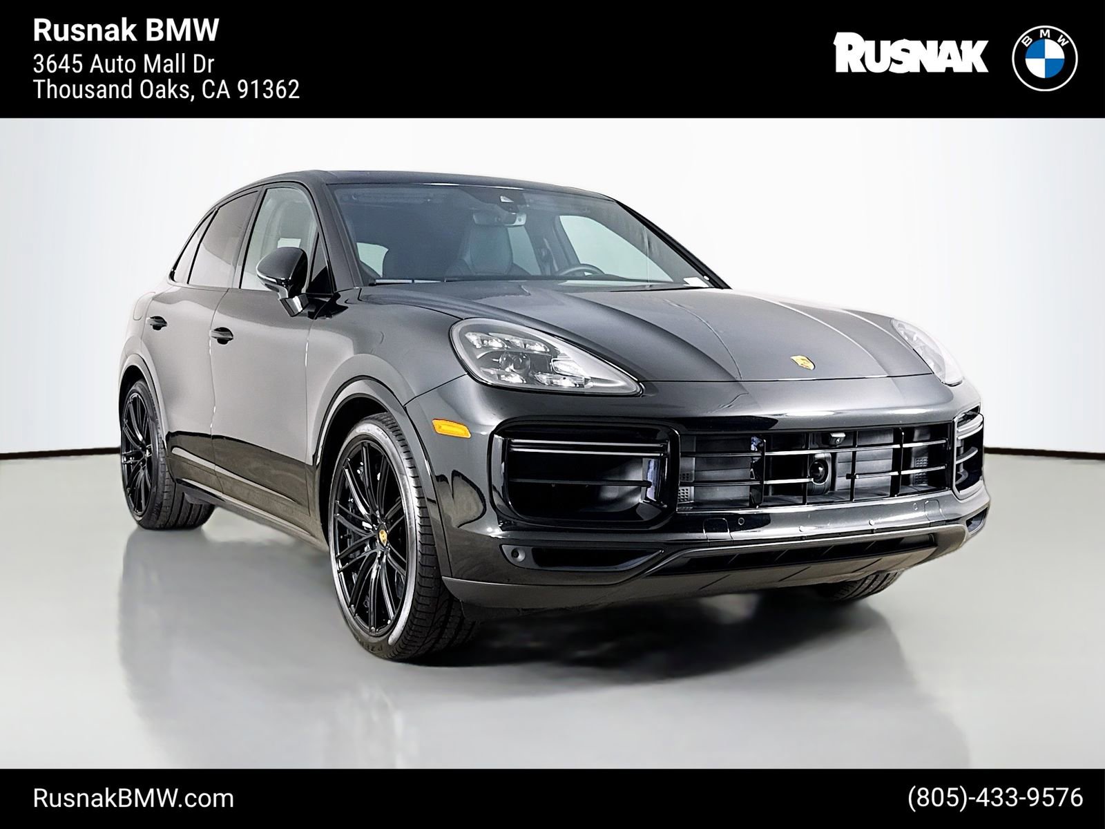 Used 2023 Porsche Cayenne Turbo image 1