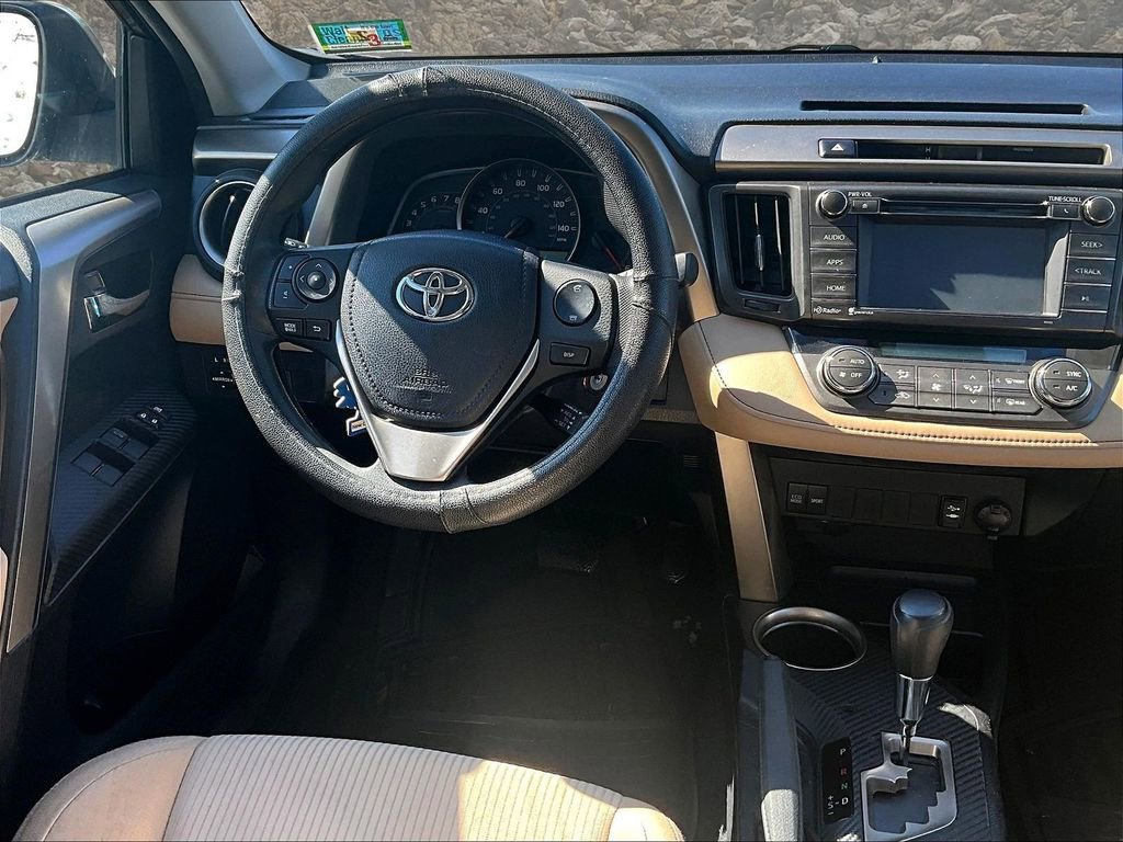 Used 2015 Toyota RAV4 XLE image 5