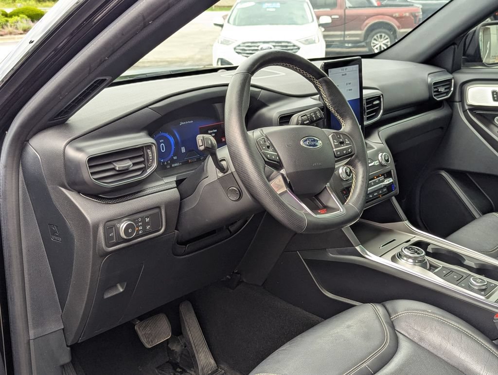 Used 2020 Ford Explorer ST w/ ST Street Pack AWD/4WD image 9