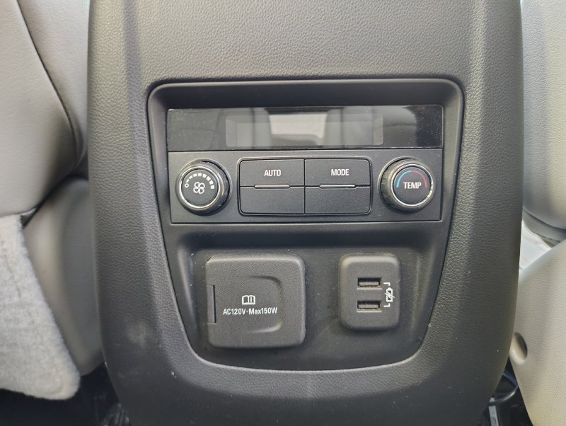 Used 2021 Buick Enclave Essence w/ Sound and Sites Package FWD image 25