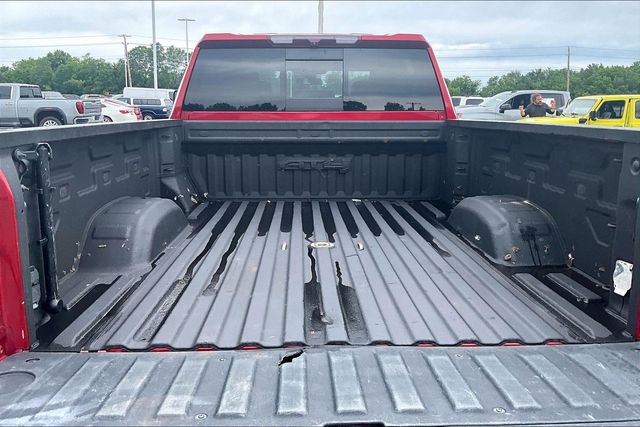 Used 2022 GMC Sierra 2500 AT4 w/ AT4 Preferred Package AWD/4WD image 7