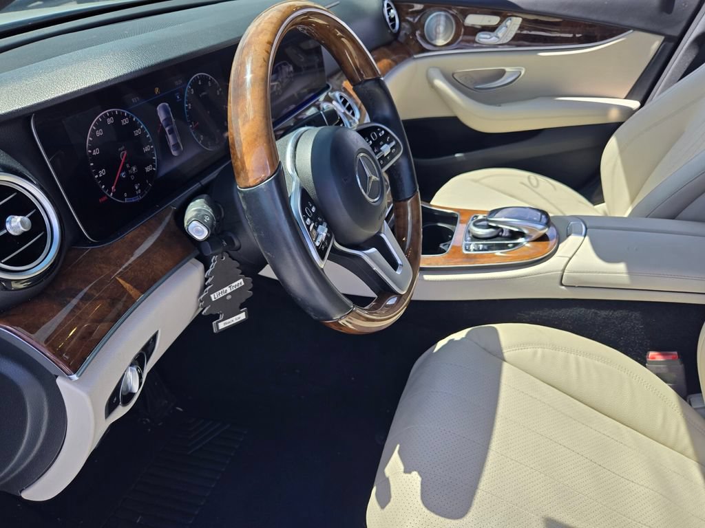 Used 2020 Mercedes-Benz E 350 Sedan image 10